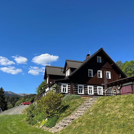 Chata Hubertka Krkonose วิตโกวิตเซ ภายนอก รูปภาพ