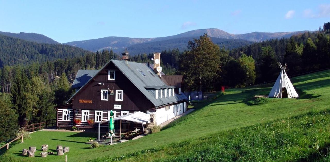 Chata Hubertka Krkonose วิตโกวิตเซ ภายนอก รูปภาพ